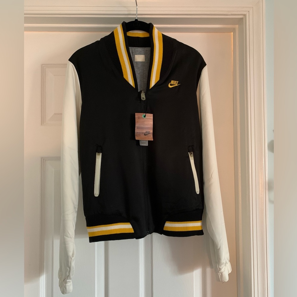 NIKE REVERSIBLE JACKET